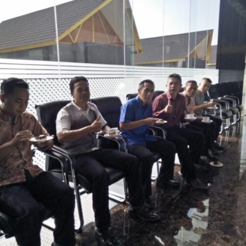 c09d6a68-77db-4163-8d48-719048e3e75d c09d6a68-77db-4163-8d48-719048e3e75d