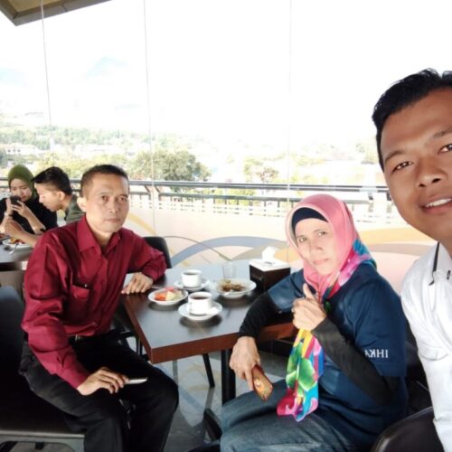 dbed3d6b-5ba5-4772-bcb8-39b99f4cb443 dbed3d6b-5ba5-4772-bcb8-39b99f4cb443